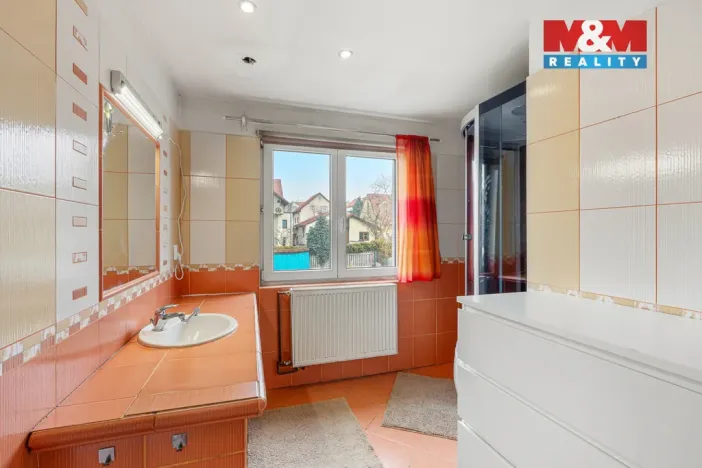 Prodej rodinného domu, Doksy, Školní, 170 m2
