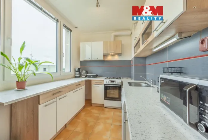 Prodej bytu 2+kk, Čelákovice, J. Zeyera, 50 m2