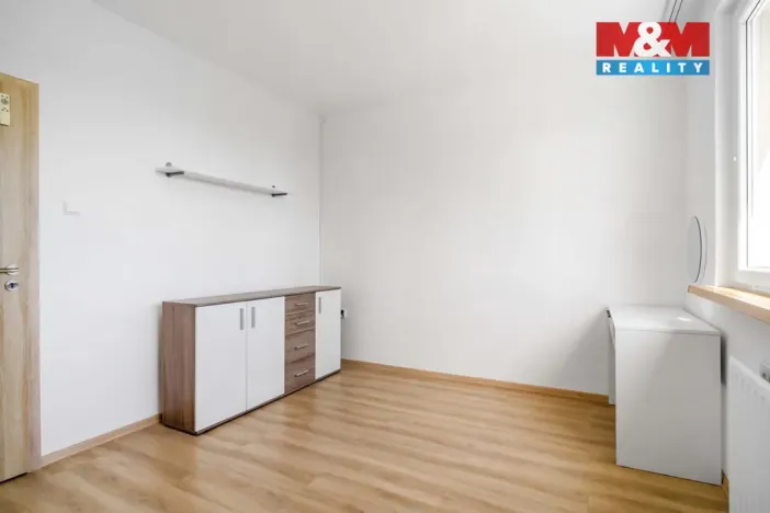 Prodej bytu 3+1, Česká Lípa, Zhořelecká, 70 m2