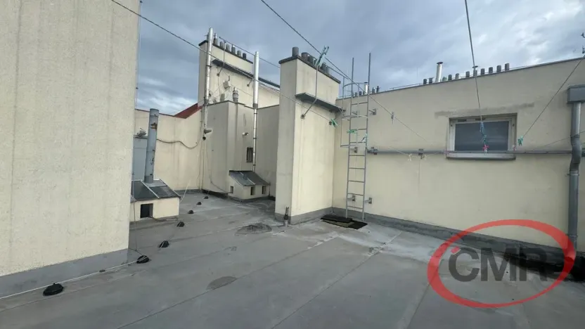 Pronájem bytu 1+1, Praha, U libeňského pivovaru, 57 m2