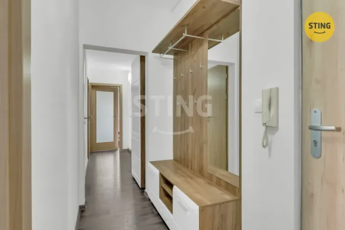 Prodej bytu 3+1, Dobronín, Jarní, 76 m2