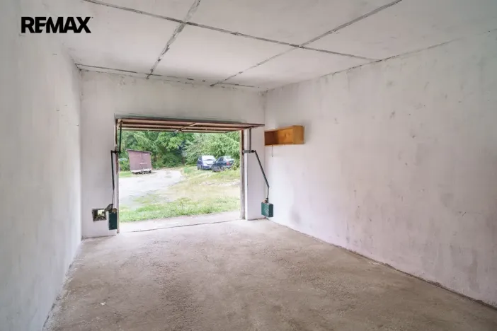 Prodej garáže, Měcholupy, 21 m2