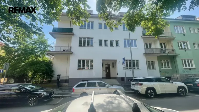 Pronájem bytu 2+kk, Praha - Žižkov, U kněžské louky, 50 m2
