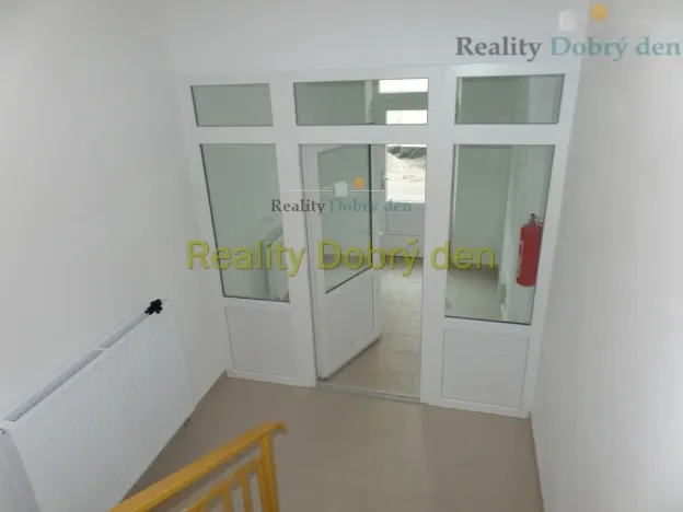 Pronájem bytu 2+1, Opava, Nákladní, 61 m2