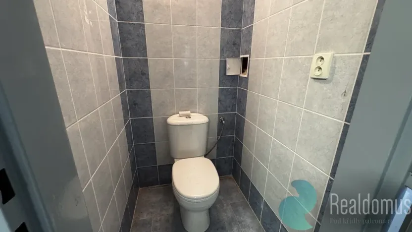 Pronájem skladu, Kamenný Újezd, Na Dolech, 57 m2