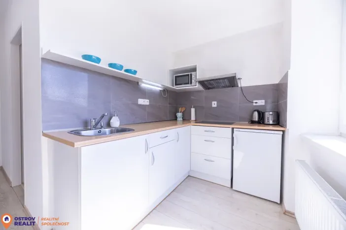 Prodej apartmánu, Staré Město - Stříbrnice, 30 m2