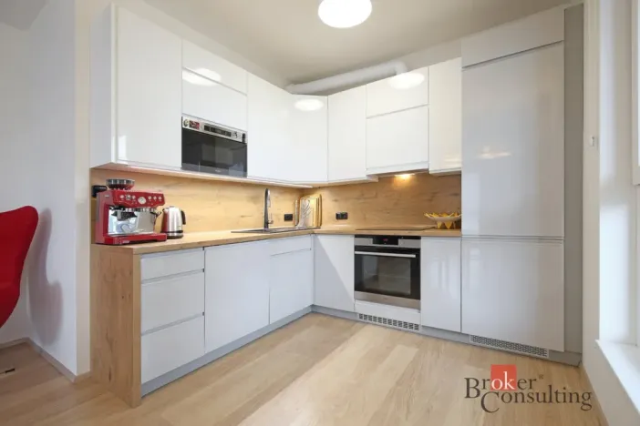 Prodej bytu 3+kk, Liberec - Liberec III-Jeřáb, Kladenská, 85 m2
