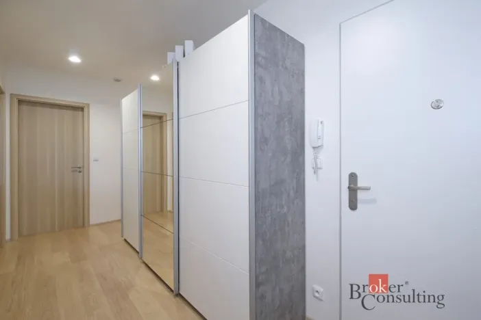 Prodej bytu 3+kk, Liberec - Liberec III-Jeřáb, Kladenská, 85 m2