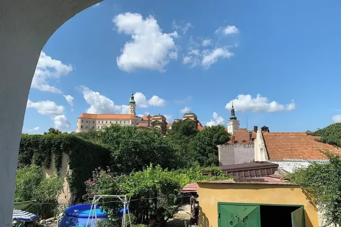 Prodej ubytování, Mikulov, Koněvova, 80 m2