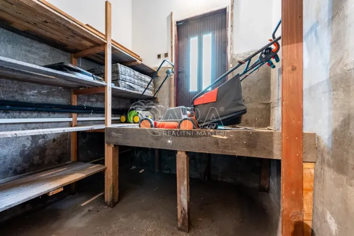 Prodej vícegeneračního domu, Tlustice, 250 m2