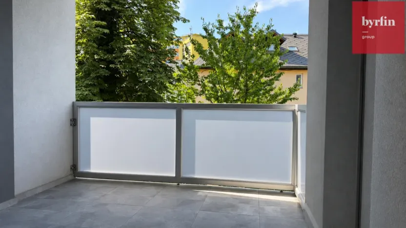 Pronájem bytu 2+kk, Opava, Jaselská, 54 m2