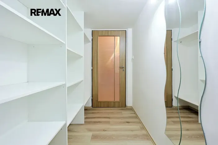 Pronájem bytu 2+1, Plzeň, Sokolovská, 62 m2