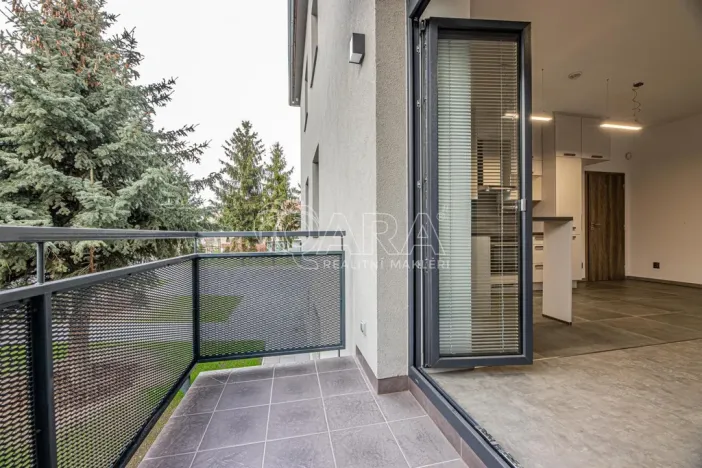 Pronájem bytu 4+kk, Praha - Strašnice, Květnická, 79 m2