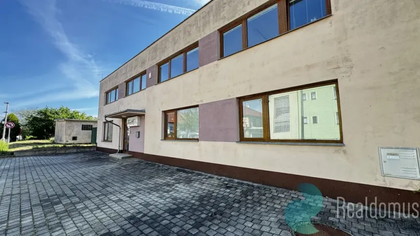 Pronájem výrobních prostor, České Budějovice, K Dolíčku, 314 m2