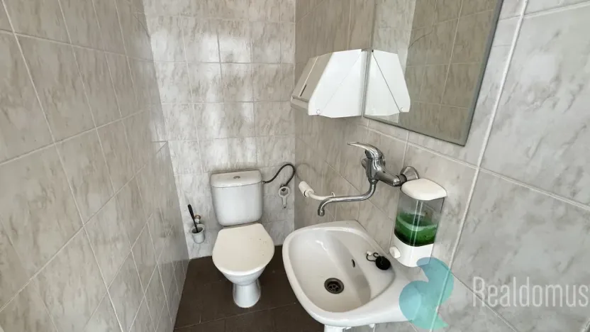 Pronájem výrobních prostor, České Budějovice, K Dolíčku, 314 m2