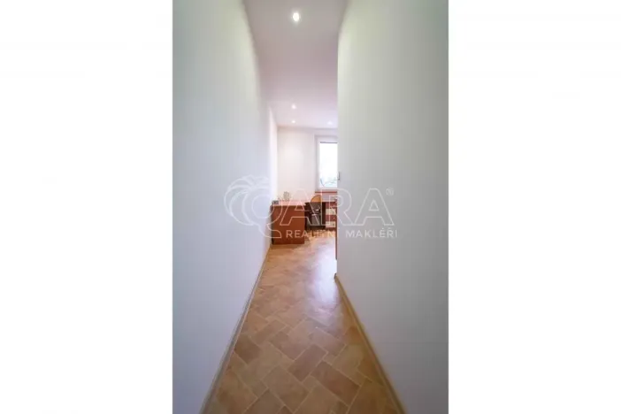 Pronájem bytu 2+1, Neratovice, Kpt. Jaroše, 61 m2