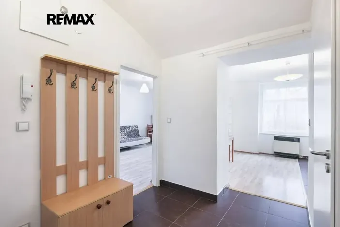 Pronájem bytu 1+1, Praha - Libeň, Andrštova, 44 m2