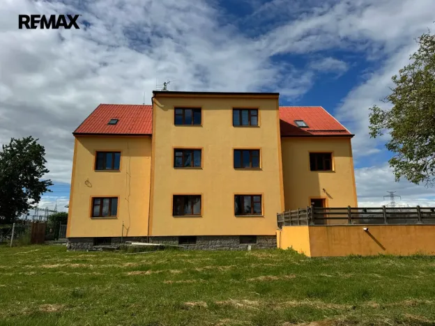 Prodej činžovního domu, Lety, 550 m2