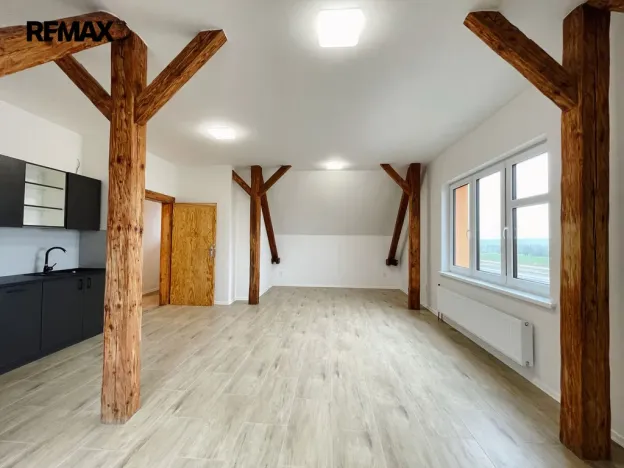 Prodej činžovního domu, Lety, 550 m2