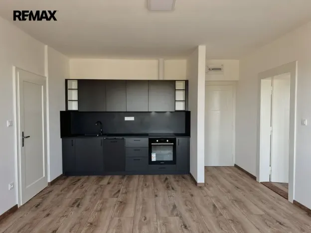 Prodej činžovního domu, Lety, 550 m2