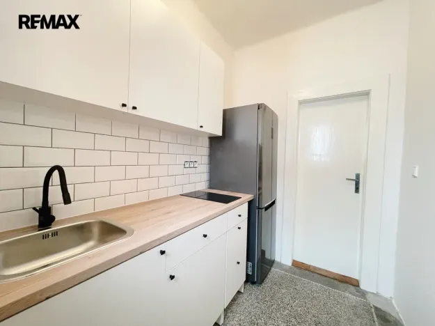 Prodej činžovního domu, Lety, 550 m2