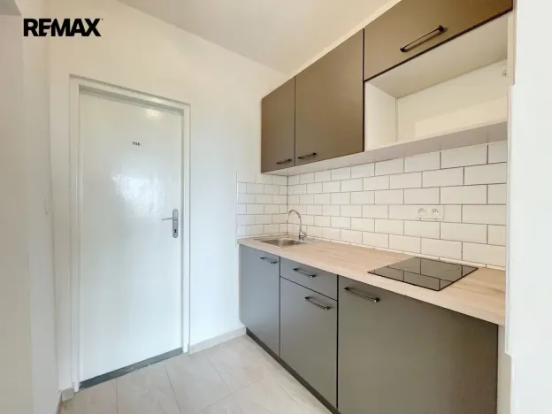 Prodej činžovního domu, Lety, 550 m2
