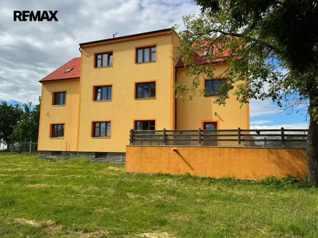 Prodej činžovního domu, Lety, 550 m2