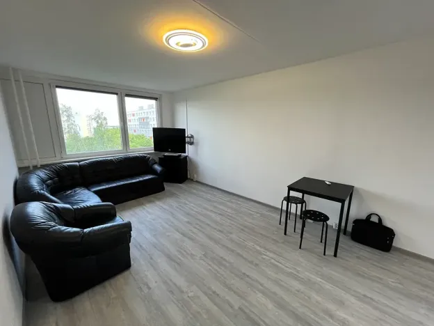 Pronájem bytu 3+kk, Praha - Petrovice, Rezlerova, 75 m2