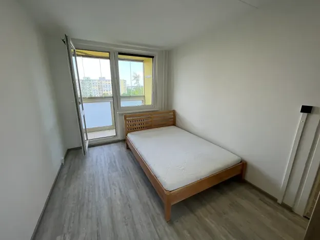 Pronájem bytu 3+kk, Praha - Petrovice, Rezlerova, 75 m2
