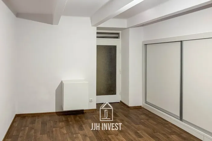 Pronájem obchodního prostoru, Poděbrady, nám. T.G.Masaryka, 55 m2