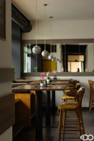 Pronájem restaurace, Pardubice, nábřeží Závodu míru, 100 m2