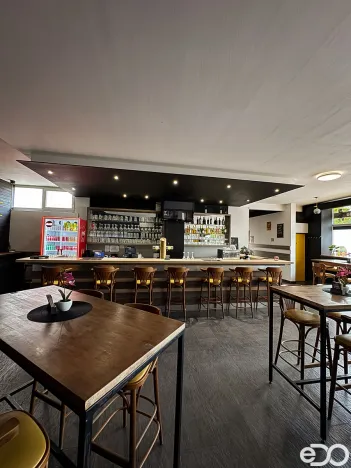 Pronájem restaurace, Pardubice, nábřeží Závodu míru, 100 m2
