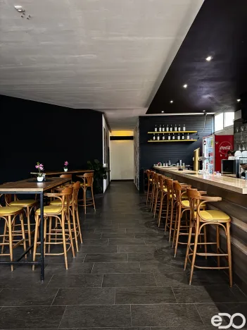 Pronájem restaurace, Pardubice, nábřeží Závodu míru, 100 m2