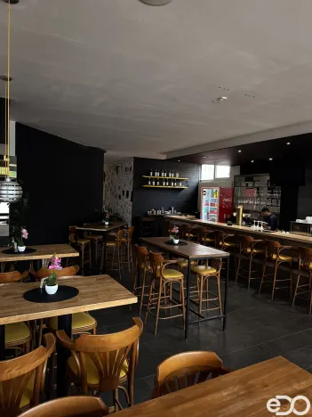 Pronájem restaurace, Pardubice, nábřeží Závodu míru, 100 m2