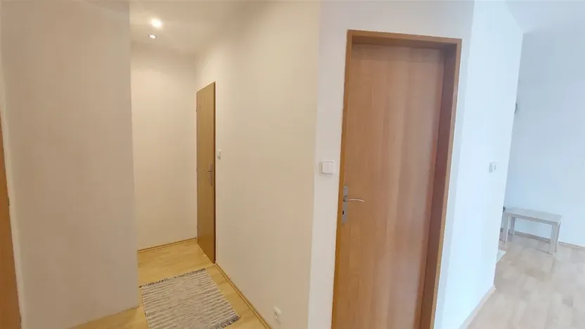 Pronájem bytu 2+kk, Praha, Hudečkova, 47 m2