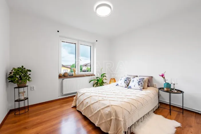 Prodej bytu 3+1, Osek, 72 m2