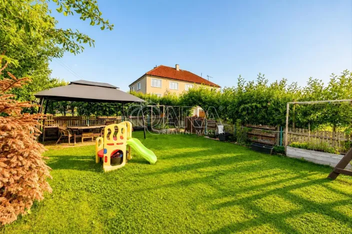 Prodej bytu 3+1, Osek, 72 m2