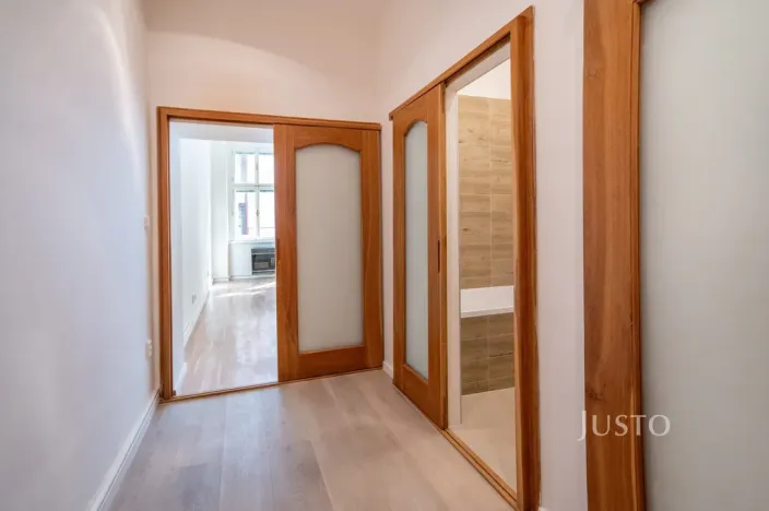 Pronájem bytu 2+kk, Praha, Americká, 46 m2