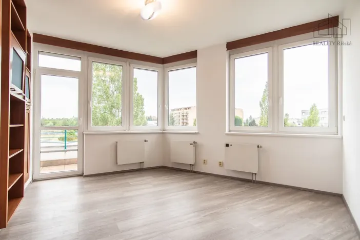 Pronájem bytu 3+1, Praha - Hlubočepy, Högerova, 100 m2