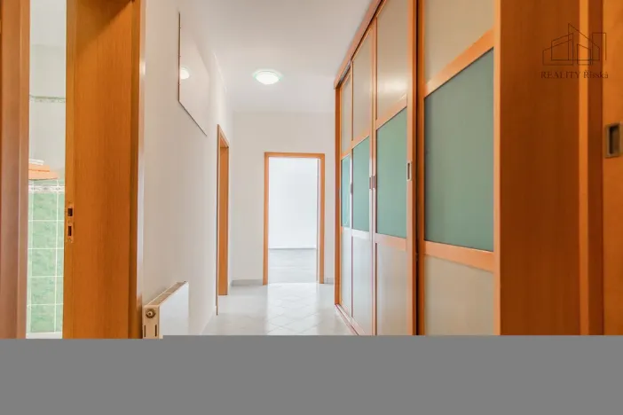 Pronájem bytu 3+1, Praha - Hlubočepy, Högerova, 100 m2