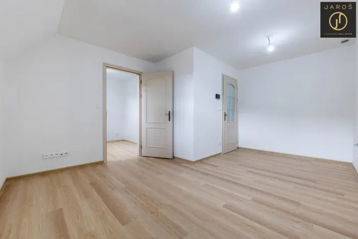 Prodej bytu 2+kk, Jáchymov, náměstí Republiky, 34 m2