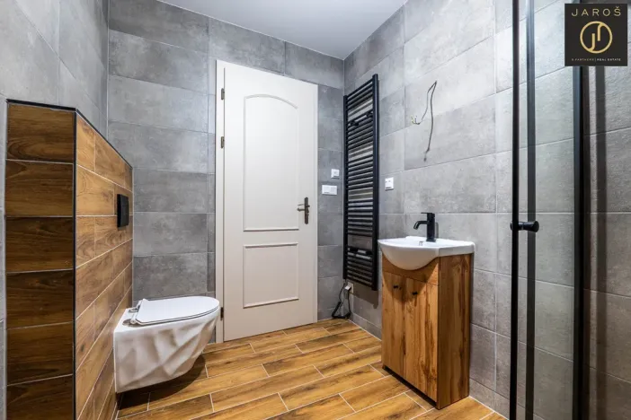 Prodej bytu 2+kk, Jáchymov, náměstí Republiky, 34 m2