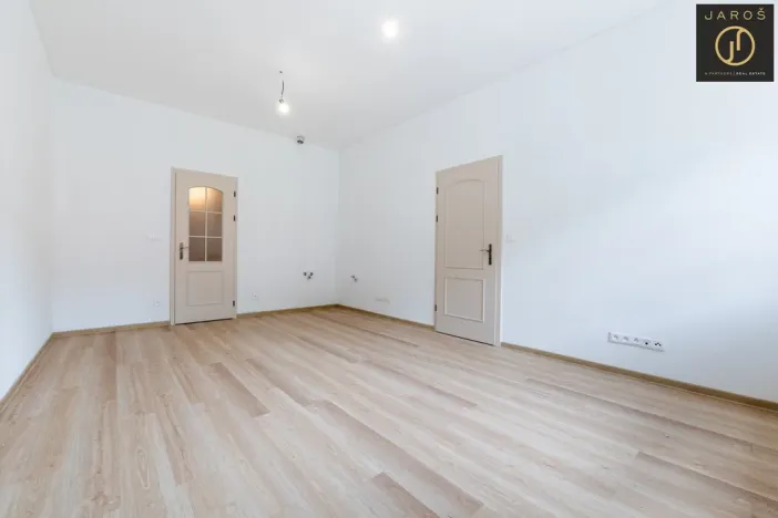 Prodej bytu 2+kk, Jáchymov, náměstí Republiky, 67 m2