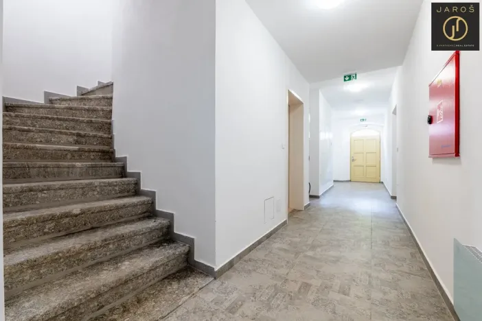 Prodej bytu 2+kk, Jáchymov, náměstí Republiky, 67 m2
