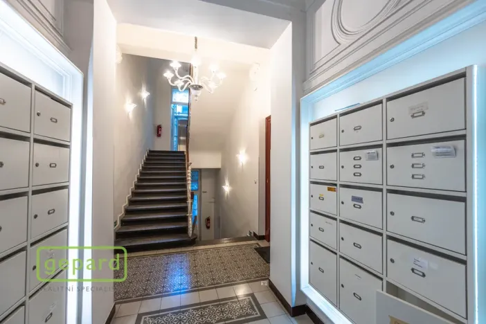 Pronájem bytu 2+1, Praha - Vinohrady, Italská, 58 m2