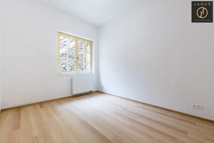 Prodej bytu 2+kk, Jáchymov, náměstí Republiky, 51 m2