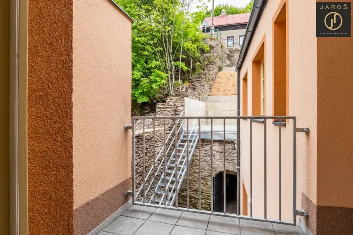 Prodej bytu 2+kk, Jáchymov, náměstí Republiky, 62 m2