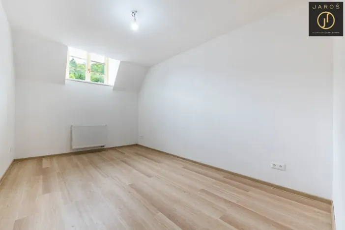Prodej bytu 2+kk, Jáchymov, náměstí Republiky, 43 m2