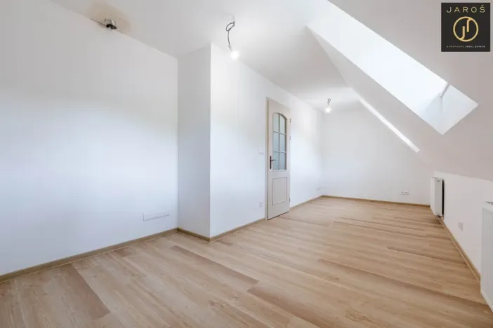 Prodej bytu 2+kk, Jáchymov, náměstí Republiky, 67 m2