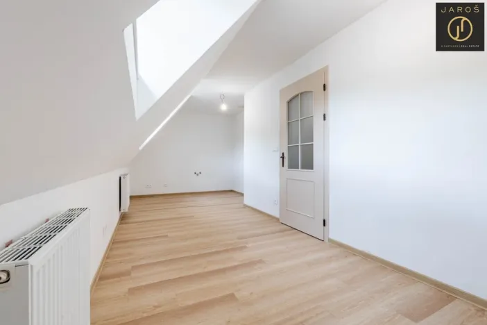 Prodej bytu 2+kk, Jáchymov, náměstí Republiky, 67 m2